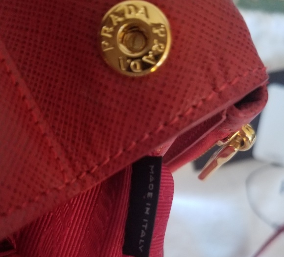 Mini Prada bag - Picture 7 of 8